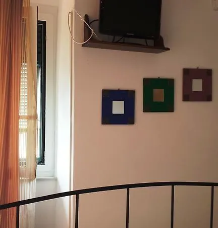 B&B Domus Antiqua 리코 델 골포 디 스페지아